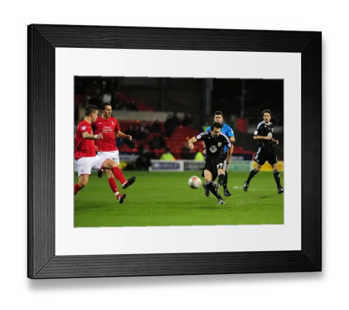 Framed Print : Brett Pitman's Near-Miss: Nottingham Forest vs. Bristol City, Npower Championship (Football), 25 / 01 / 2011