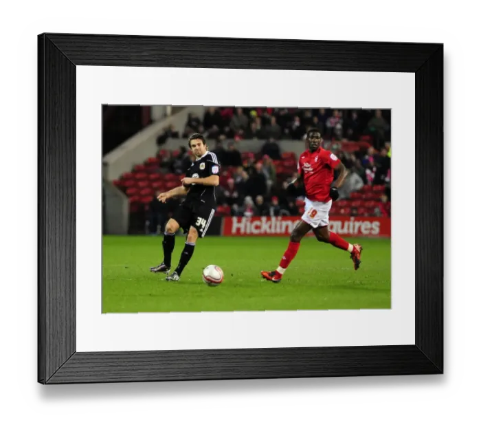 Framed Print : Brett Pitman's Attempt: Nottingham Forest vs. Bristol City, Npower Championship (25 / 01 / 2011)