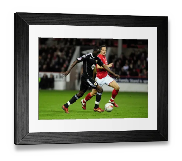 Framed Print : Adomah Readies to Strike: Nottingham Forest vs. Bristol City, Npower Championship (Football, 25 / 01 / 2011)