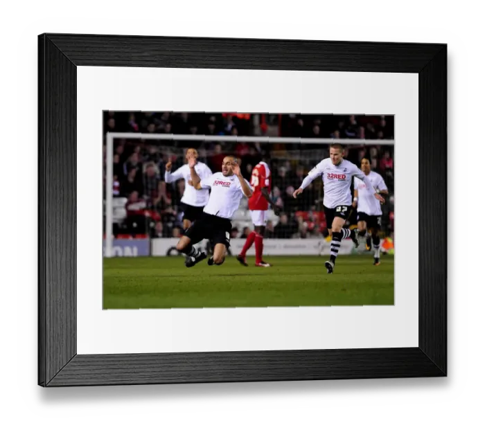 Framed Print : Pratley's Goal Celebration: Swansea Stuns Bristol City in Championship Match, 01-02-2011 Framed Print : Pratley's Goal Celebration: Swansea Stuns Bristol City in Championship Match, 01-02-2011