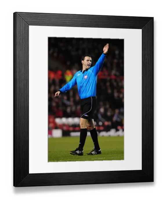 Framed Print : Bristol City vs Swansea City, Championship Clash at Ashton Gate Stadium (Dean Whitestone Referees) Framed Print : Bristol City vs Swansea City, Championship Clash at Ashton Gate Stadium (Dean Whitestone Referees)
