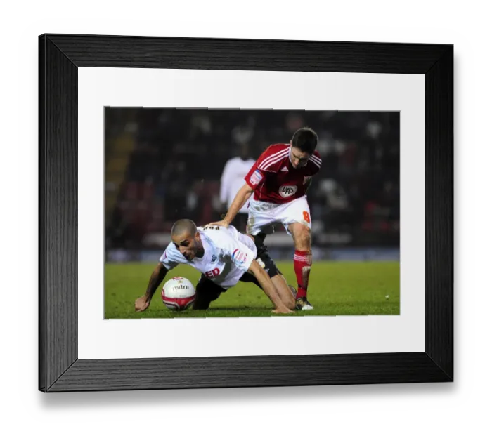 Framed Print : Bristol City vs Swansea City: Lee Johnson vs Darren Pratley Battle for Ball in Championship Match, 01 / 02 / 2011 Framed Print : Bristol City vs Swansea City: Lee Johnson vs Darren Pratley Battle for Ball in Championship Match, 01 / 02 / 2011