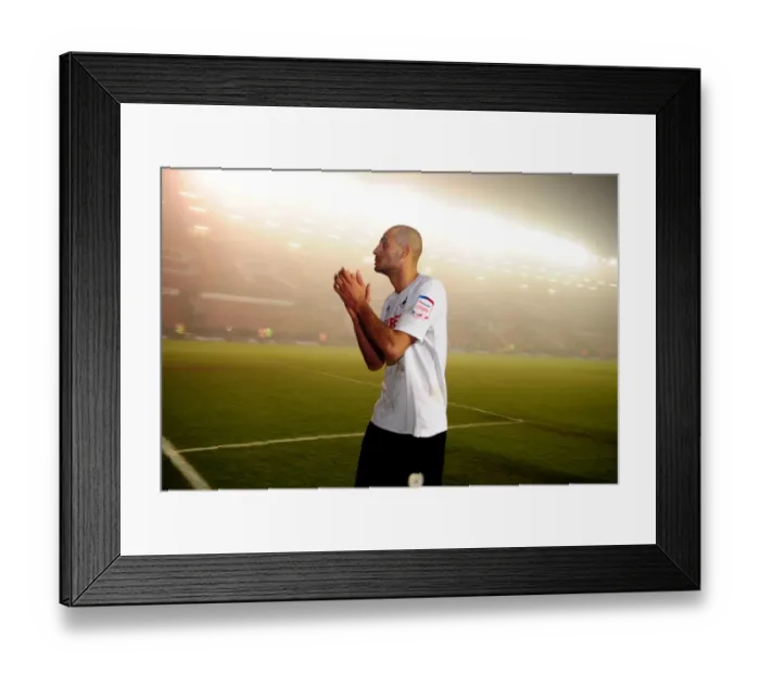 Framed Print : Bristol City vs Swansea City: Darren Pratley at Ashton Gate Stadium, 2011 Championship Football Match