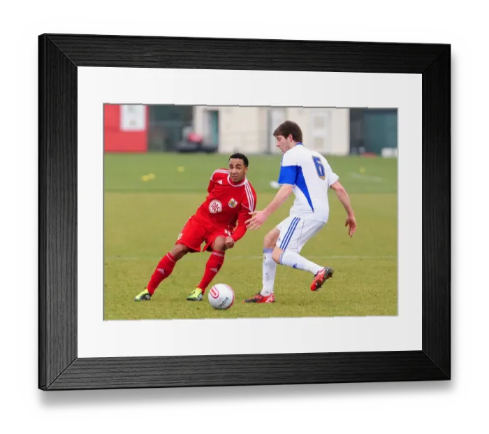 Framed Print : Nicky Maynard in Action: Bristol City vs Swindon Reserves Framed Print : Nicky Maynard in Action: Bristol City vs Swindon Reserves