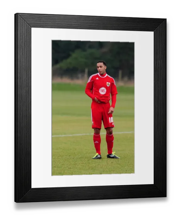 Framed Print : Nicky Maynard in Action: Bristol City vs Swindon Reserves Framed Print : Nicky Maynard in Action: Bristol City vs Swindon Reserves
