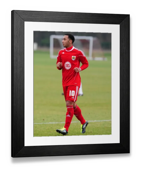 Framed Print : Nicky Maynard in Action: Bristol City Reserves vs Swindon Reserves Framed Print : Nicky Maynard in Action: Bristol City Reserves vs Swindon Reserves