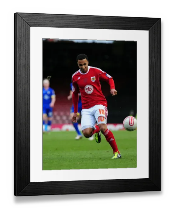 Framed Print : Nicky Maynard's Stunning Goal: Bristol City vs. Leeds United, Championship 2011 - Ashton Gate Stadium