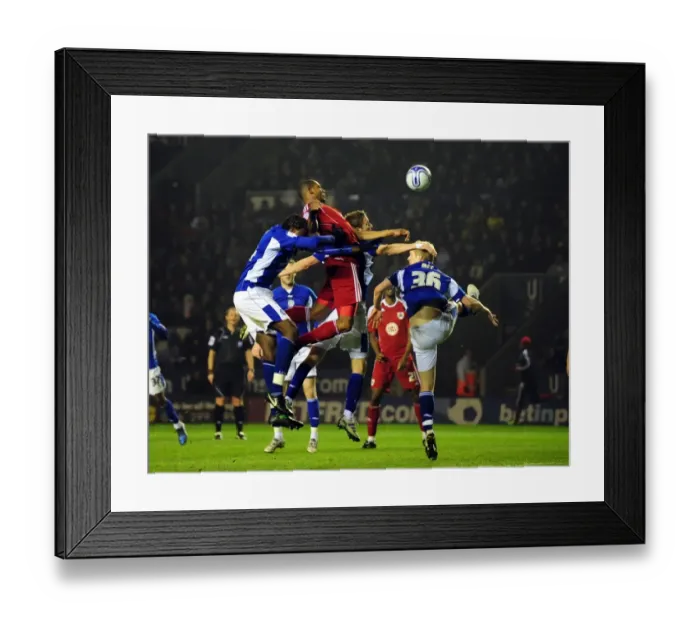 Framed Print : Marvin Elliott Scores: Leicester City vs. Bristol City - Championship Match, 18 / 02 / 2011