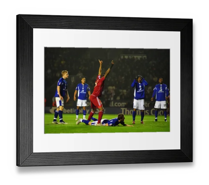 Framed Print : Marvin Elliott's Equalizer: Leicester City vs. Bristol City, Championship Clash, 18 / 02 / 2011