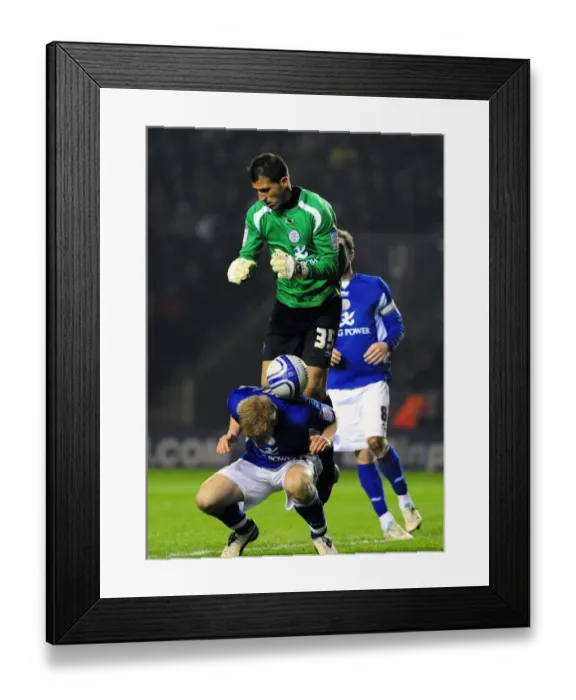 Framed Print : Ricardo's Fumble: A Pivotal Moment in Leicester City vs. Bristol City Championship Clash (18 / 02 / 2011)