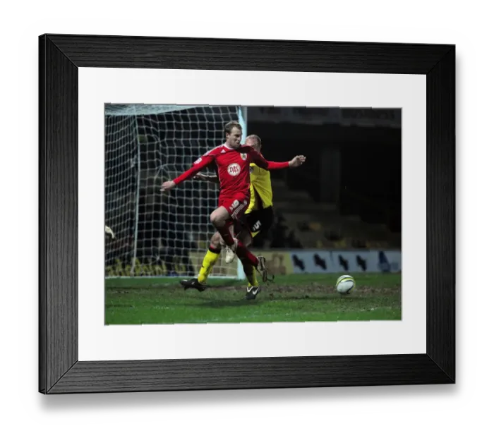 Framed Print : Bristol City's David Clarkson Sets Up Nicky Maynard's Goal Against Watford - Championship Match, 22nd February 2011 Framed Print : Bristol City's David Clarkson Sets Up Nicky Maynard's Goal Against Watford - Championship Match, 22nd February 2011