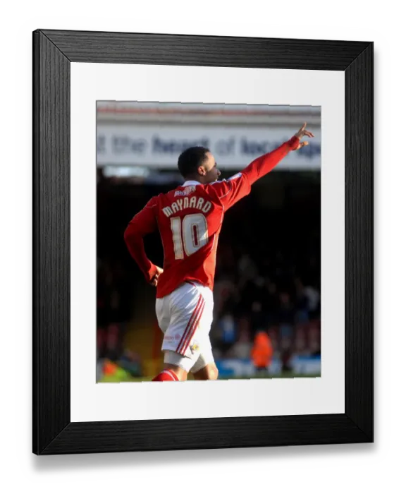 Framed Print : Bristol City's Nicky Maynard Exults in Championship Glory: Thrilling Goal Celebration vs Scunthorpe United, 2010 Framed Print : Bristol City's Nicky Maynard Exults in Championship Glory: Thrilling Goal Celebration vs Scunthorpe United, 2010