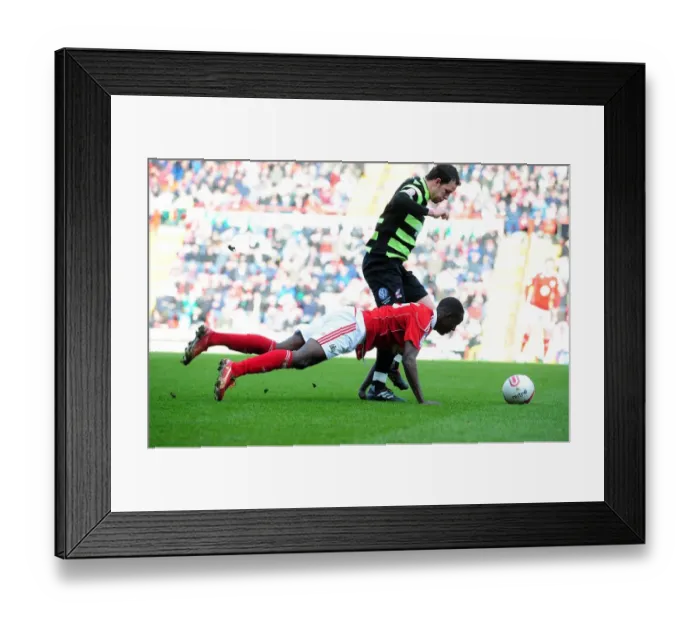 Framed Print : Adomah's Diving Header Attempt: Bristol City vs Scunthorpe United, Championship 2010
