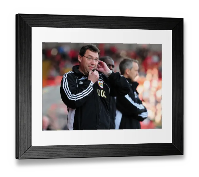 Framed Print : Championship Showdown: Bristol City vs Scunthorpe United at Ashton Gate Stadium (February 26, 2010) Framed Print : Championship Showdown: Bristol City vs Scunthorpe United at Ashton Gate Stadium (February 26, 2010)