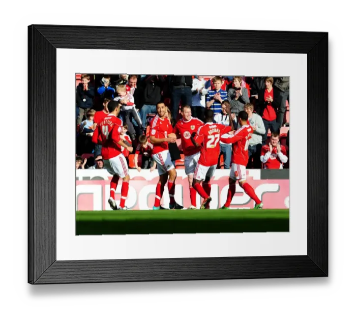 Framed Print : Bristol City's David Clarkson Celebrates Championship Goal Against Scunthorpe United (26 / 02 / 2010) Framed Print : Bristol City's David Clarkson Celebrates Championship Goal Against Scunthorpe United (26 / 02 / 2010)