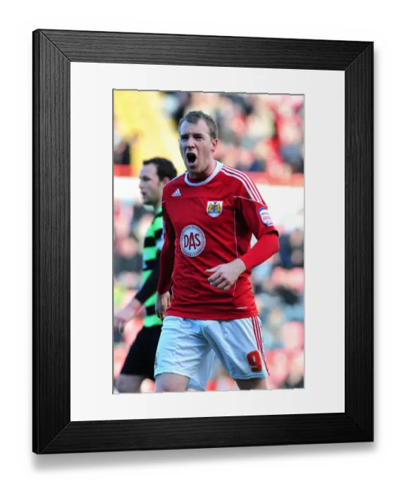 Framed Print : Bristol City's David Clarkson Euphorically Celebrates Goal Against Scunthorpe United in Championship Match (2010) Framed Print : Bristol City's David Clarkson Euphorically Celebrates Goal Against Scunthorpe United in Championship Match (2010)