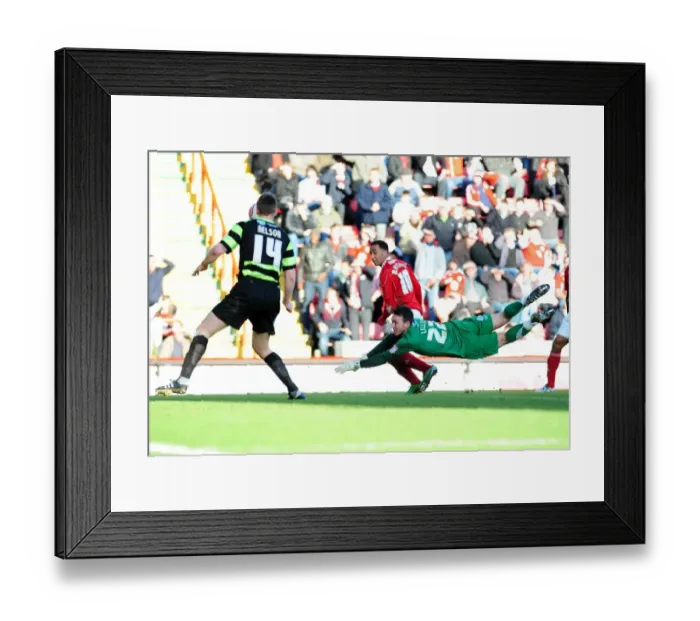 Framed Print : Nicky Maynard's Near Miss: Bristol City vs Scunthorpe United, Championship Football Match, 2010 Framed Print : Nicky Maynard's Near Miss: Bristol City vs Scunthorpe United, Championship Football Match, 2010