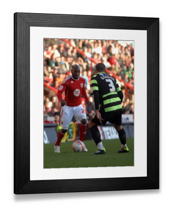 Framed Print : Showdown: Bristol City vs Scunthorpe United - Season 10-11 Framed Print : Showdown: Bristol City vs Scunthorpe United - Season 10-11