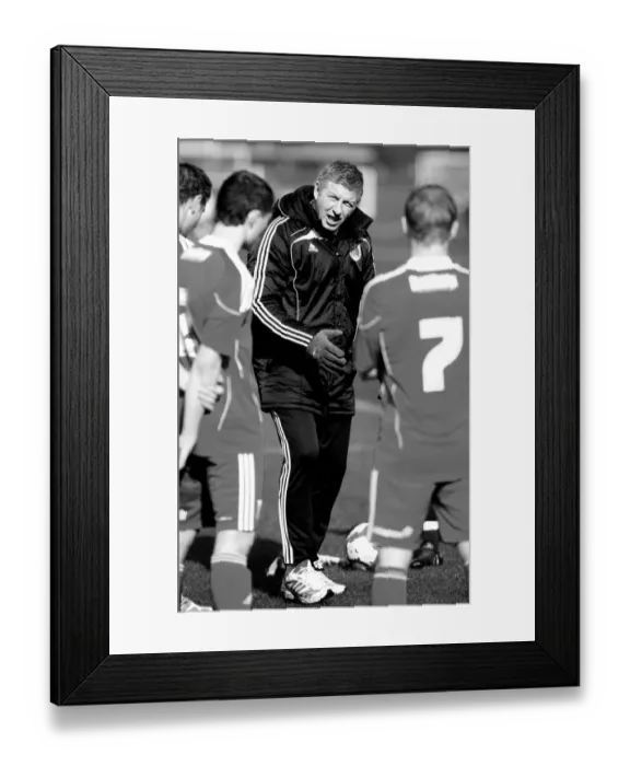 Framed Print : A Glimpse into the Future: Bristol City U18 vs. Tottenham Hotspur U18 - Season 10-11 Framed Print : A Glimpse into the Future: Bristol City U18 vs. Tottenham Hotspur U18 - Season 10-11