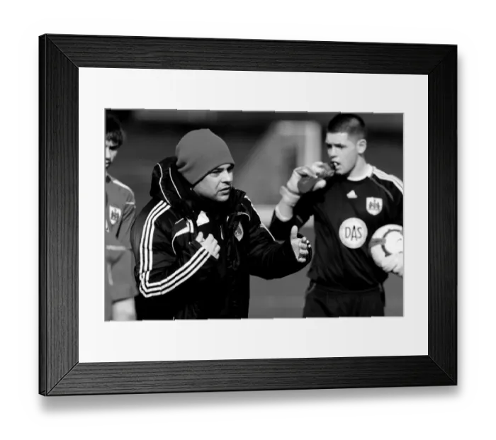 Framed Print : A Glimpse into the Future: Bristol City U18 vs. Tottenham Hotspur U18 - Season 10-11 Framed Print : A Glimpse into the Future: Bristol City U18 vs. Tottenham Hotspur U18 - Season 10-11