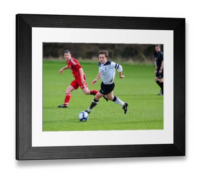 Framed Print : A Glimpse into the Future: Bristol City U18 vs. Tottenham Hotspur U18 - Season 10-11 Framed Print : A Glimpse into the Future: Bristol City U18 vs. Tottenham Hotspur U18 - Season 10-11