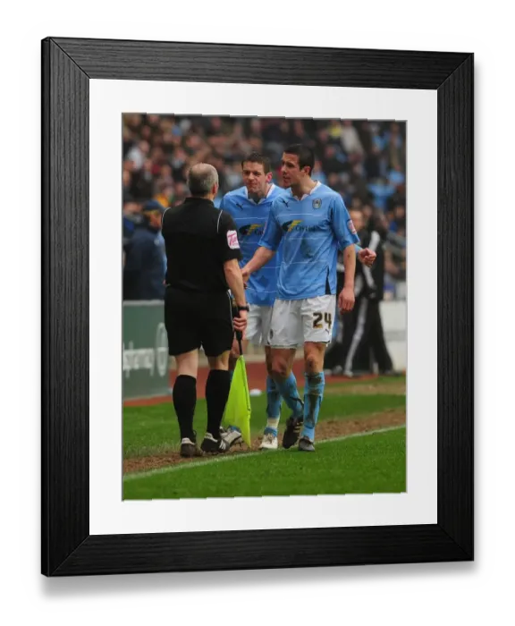 Framed Print : Coventry's Wood Argues with Linesman During Tense Championship Clash: Coventry City vs. Bristol City (05 / 03 / 2011) Framed Print : Coventry's Wood Argues with Linesman During Tense Championship Clash: Coventry City vs. Bristol City (05 / 03 / 2011)