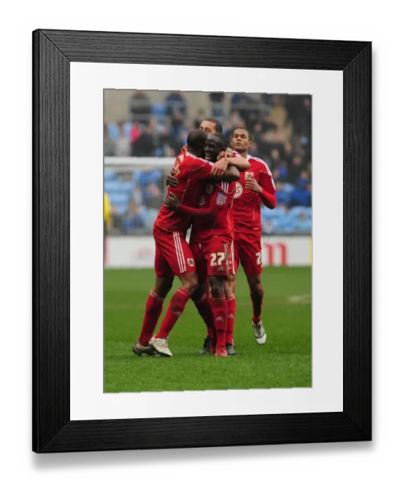 Framed Print : Bristol City's Marvin Elliott Scores Brace: Championship Win Against Coventry City (05 / 03 / 2011)
