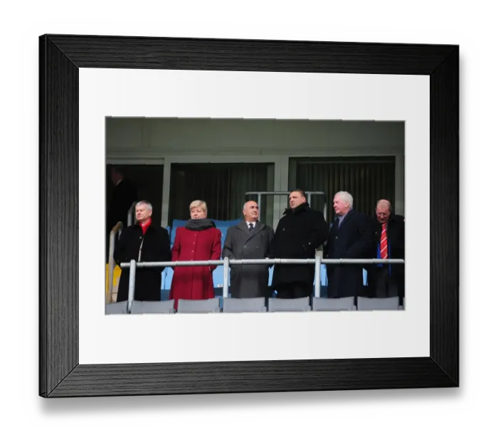 Framed Print : Championship Showdown: Coventry City vs. Bristol City - 5th March 2011 Framed Print : Championship Showdown: Coventry City vs. Bristol City - 5th March 2011