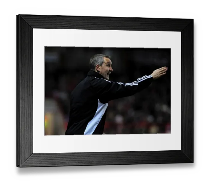 Framed Print : Bristol City v Portsmouth 080311 Framed Print : Bristol City v Portsmouth 080311