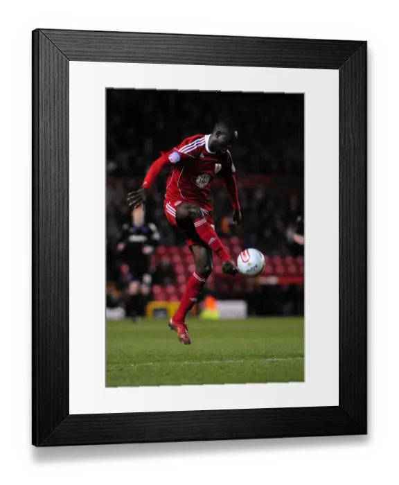 Framed Print : Albert Adomah Scores for Bristol City Against Portsmouth in Championship Match, 08-03-2011 (Bristol City v Portsmouth)