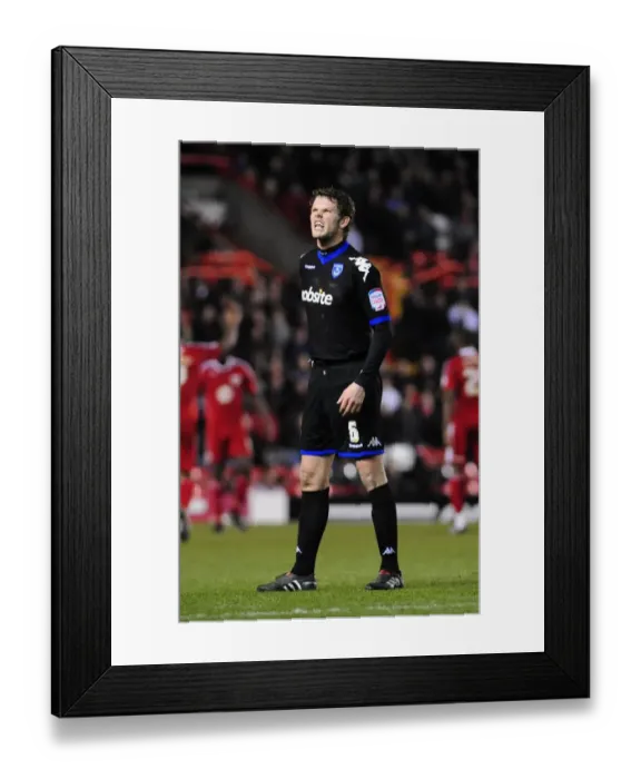 Framed Print : Hreidarsson in Action: Portsmouth vs. Bristol City, Championship 2011 Framed Print : Hreidarsson in Action: Portsmouth vs. Bristol City, Championship 2011