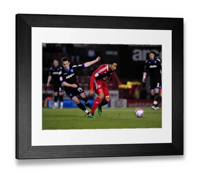 Framed Print : Bristol City vs Portsmouth: A Championship Showdown - Maynard vs Hogg