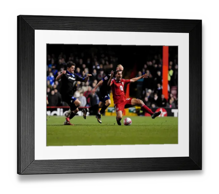 Framed Print : Bristol City vs Portsmouth: Lewin Nyatanga Fouled by David Cotterill - Championship Clash at Ashton Gate Stadium (08 / 03 / 2011) Framed Print : Bristol City vs Portsmouth: Lewin Nyatanga Fouled by David Cotterill - Championship Clash at Ashton Gate Stadium (08 / 03 / 2011)