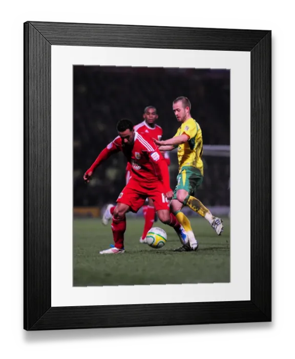 Framed Print : Nicky Maynard vs. David Fox: Championship Battle at Carrow Road, 14 / 03 / 2011 (Norwich City vs. Bristol City) Framed Print : Nicky Maynard vs. David Fox: Championship Battle at Carrow Road, 14 / 03 / 2011 (Norwich City vs. Bristol City)