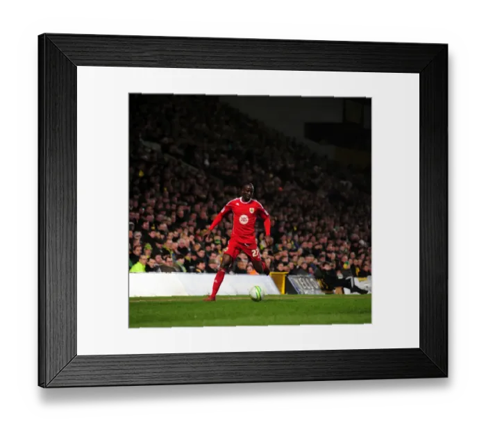 Framed Print : Adomah's Determination: Norwich City vs. Bristol City, Championship Clash, 14-03-2011 Framed Print : Adomah's Determination: Norwich City vs. Bristol City, Championship Clash, 14-03-2011