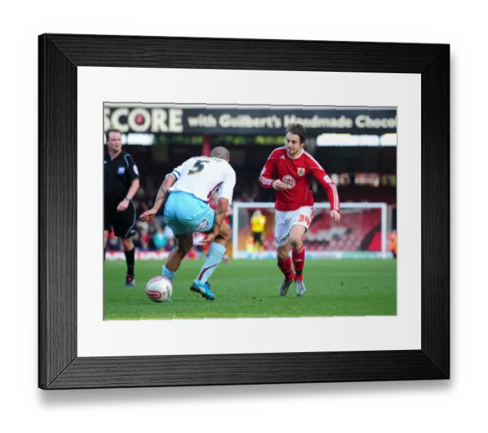 Framed Print : Brett Pitman Scores Past Clarke Carlisle: Bristol City vs Burnley, Championship 2011 Framed Print : Brett Pitman Scores Past Clarke Carlisle: Bristol City vs Burnley, Championship 2011