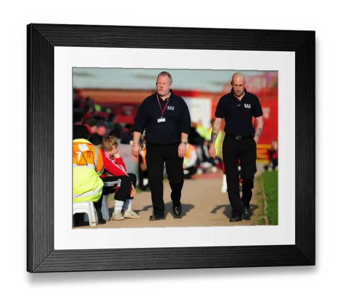 Framed Print : Championship Showdown: Bristol City vs Burnley at Ashton Gate Stadium - March 19, 2011 Framed Print : Championship Showdown: Bristol City vs Burnley at Ashton Gate Stadium - March 19, 2011