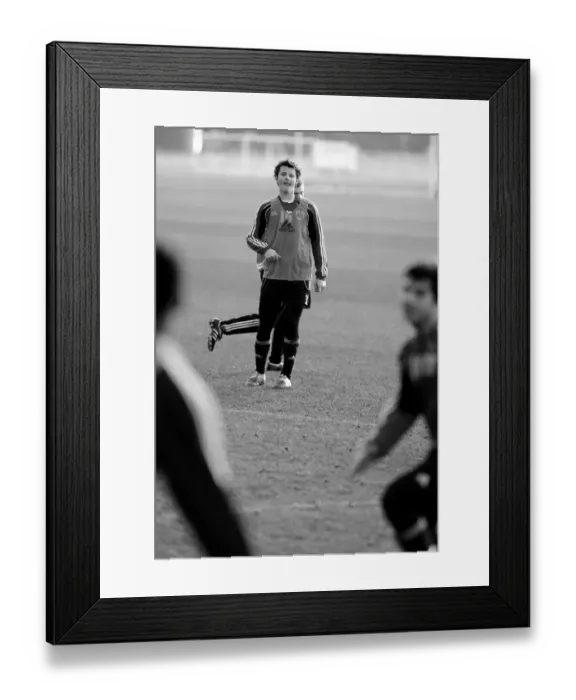 Framed Print : Bristol City First Team: 2010-11 - Nurturing Tomorrow's Football Stars: Academy Training Framed Print : Bristol City First Team: 2010-11 - Nurturing Tomorrow's Football Stars: Academy Training
