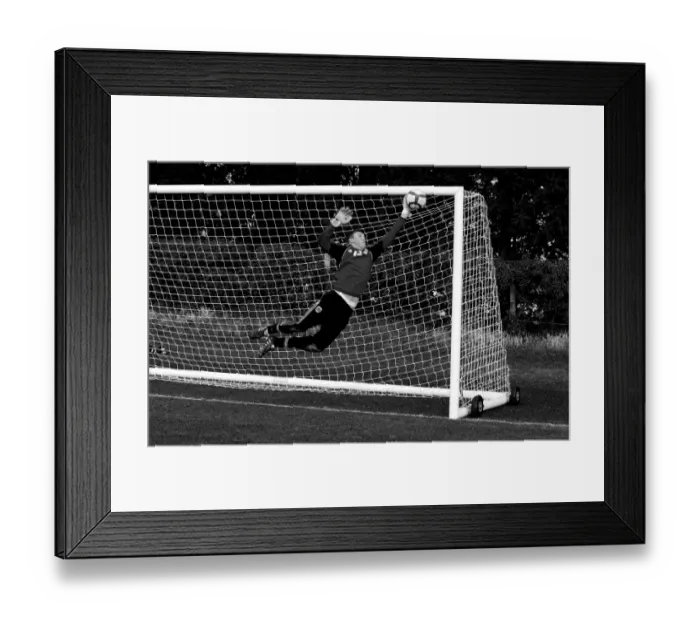 Framed Print : Bristol City First Team: Academy Training 10-11 - Nurturing Tomorrow's Football Stars Framed Print : Bristol City First Team: Academy Training 10-11 - Nurturing Tomorrow's Football Stars