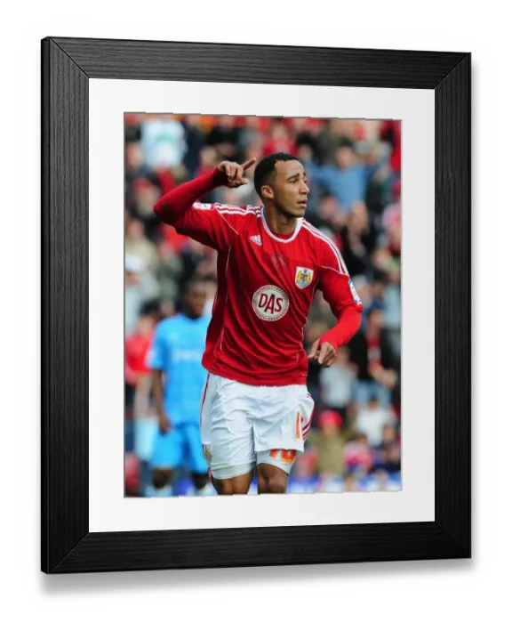 Framed Print : Nicky Maynard's Championship-Winning Solo Goal for Bristol City vs Doncaster Rovers (02 / 04 / 2011) Framed Print : Nicky Maynard's Championship-Winning Solo Goal for Bristol City vs Doncaster Rovers (02 / 04 / 2011)