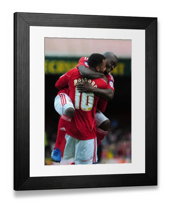 Framed Print : Nicky Maynard's Late Goal Secures Championship Win for Bristol City against Doncaster Rovers (02 / 04 / 2011)