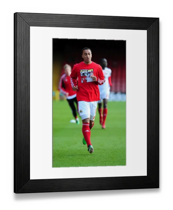 Framed Print : Bristol City vs Scunthorpe United: 2010-11 Season Showdown Framed Print : Bristol City vs Scunthorpe United: 2010-11 Season Showdown