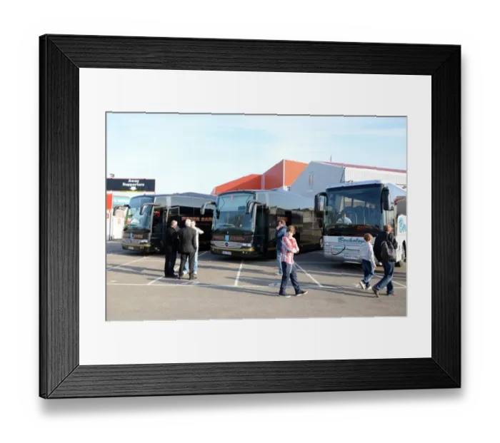 Framed Print : Barnsley v Bristol City