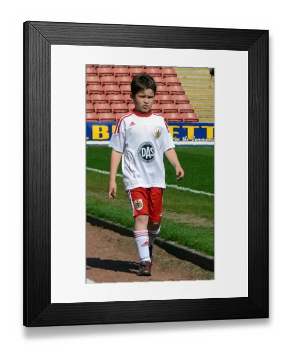 Framed Print : Bristol City vs. Barnsley: A Football Rivalry - Season 10-11