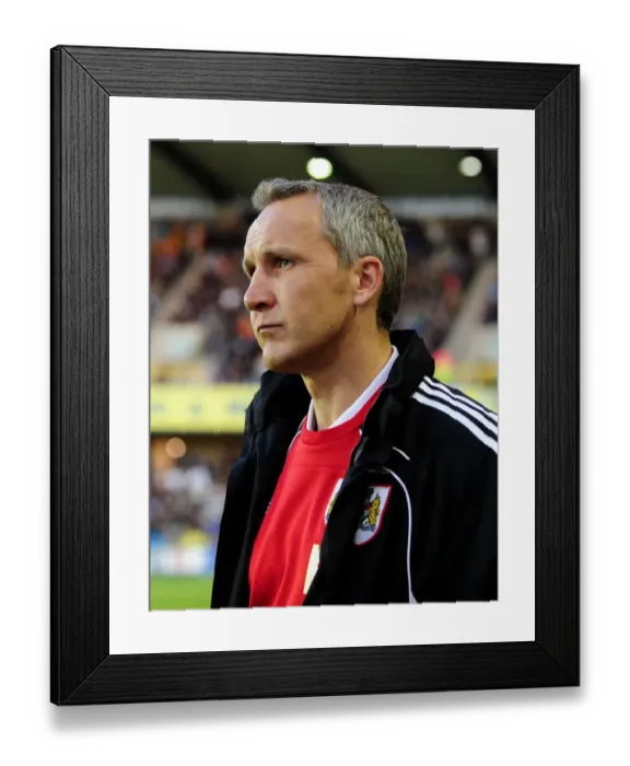 Framed Print : Keith Millen Leads Bristol City at The Den in Championship Clash against Millwall - 12 / 04 / 2011 Framed Print : Keith Millen Leads Bristol City at The Den in Championship Clash against Millwall - 12 / 04 / 2011