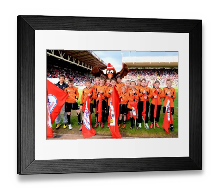 Framed Print : Bristol City vs Ipswich Town: Football Rivalry in Season 10-11 Framed Print : Bristol City vs Ipswich Town: Football Rivalry in Season 10-11