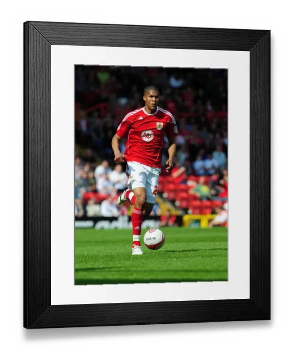 Framed Print : Bristol City vs Ipswich Town: Jordan Spence in Action at Ashton Gate Stadium, Championship Match, 16th April 2011 Framed Print : Bristol City vs Ipswich Town: Jordan Spence in Action at Ashton Gate Stadium, Championship Match, 16th April 2011