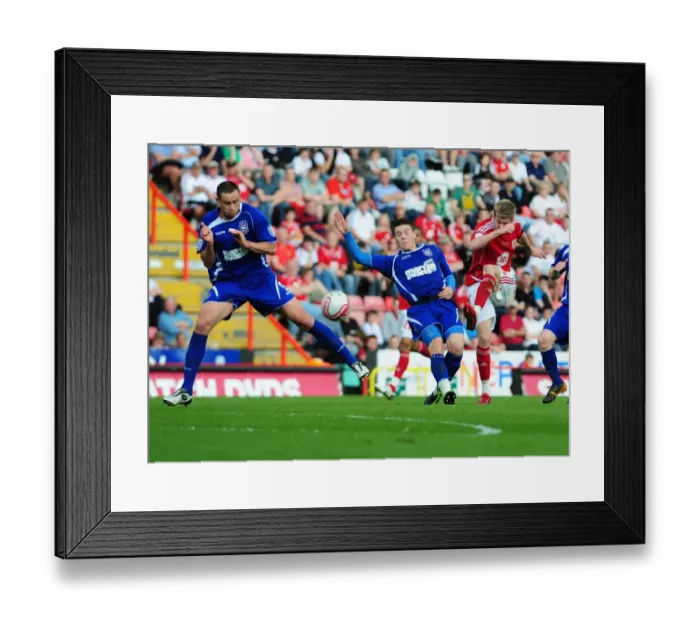 Framed Print : Jon Stead's Near-Miss: A Rasping Shot Against Ipswich Town in the Championship (Bristol City v Ipswich Town, 16 / 04 / 2011) Framed Print : Jon Stead's Near-Miss: A Rasping Shot Against Ipswich Town in the Championship (Bristol City v Ipswich Town, 16 / 04 / 2011)