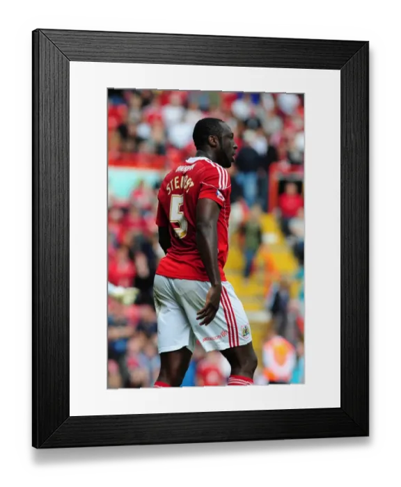 Framed Print : Championship Showdown: Damion Stewart in Action for Bristol City vs. Ipswich Town, April 16, 2011 Framed Print : Championship Showdown: Damion Stewart in Action for Bristol City vs. Ipswich Town, April 16, 2011