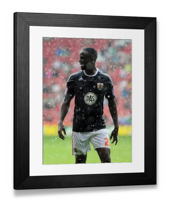 Framed Print : Determined Albert Adomah: Championship Showdown at Bramall Lane - Sheffield United vs. Bristol City (April 23, 2011) Framed Print : Determined Albert Adomah: Championship Showdown at Bramall Lane - Sheffield United vs. Bristol City (April 23, 2011)